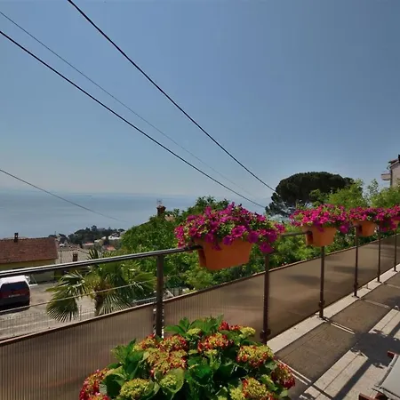 Relax Apartment Opatija